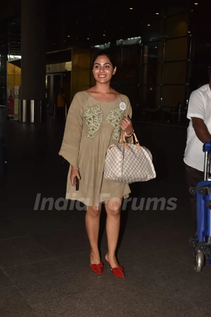 Bollywood celebrities spotted around the town!