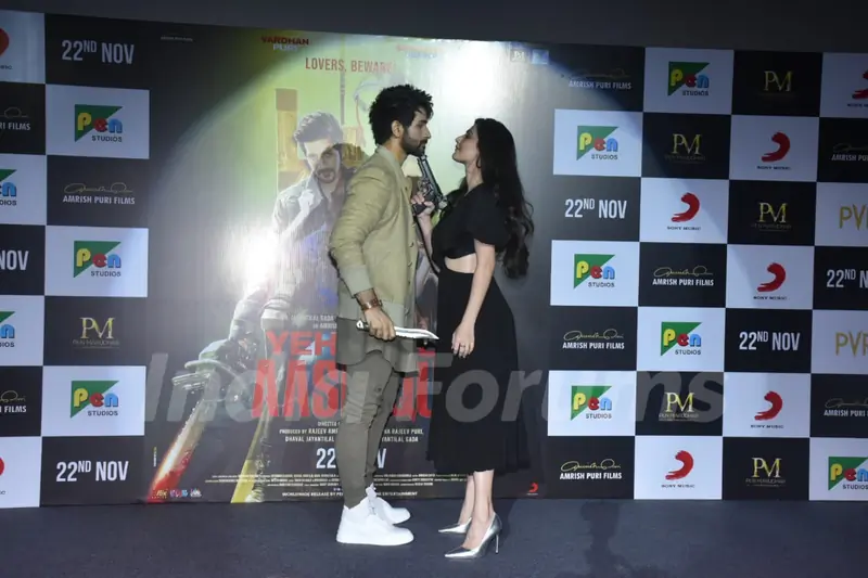 Vardhan Puri & Shivaleeka Oberoi at the trailer launch of Yeh Saali Aashiqui!