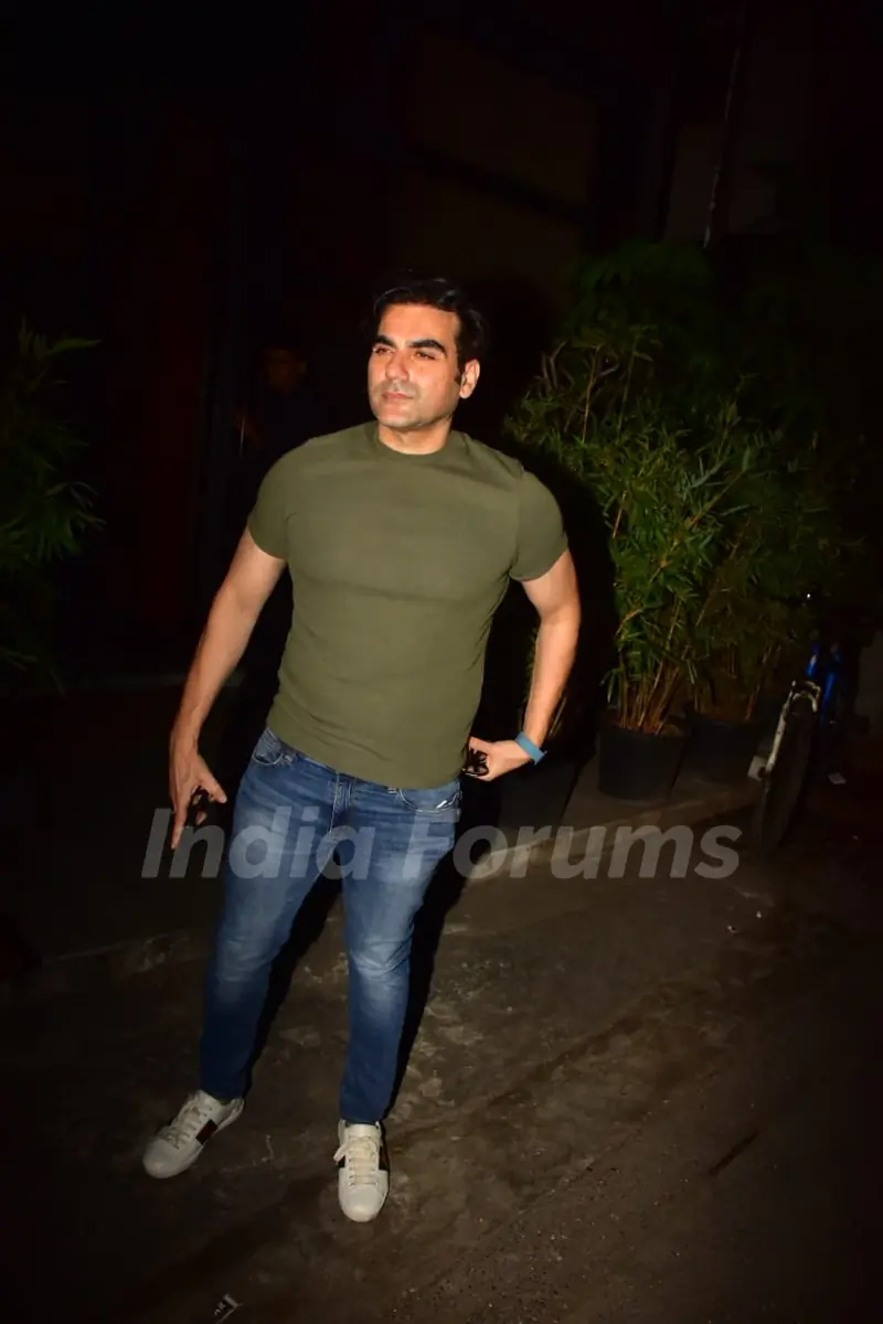 Arbaaz Khan papped around the town
