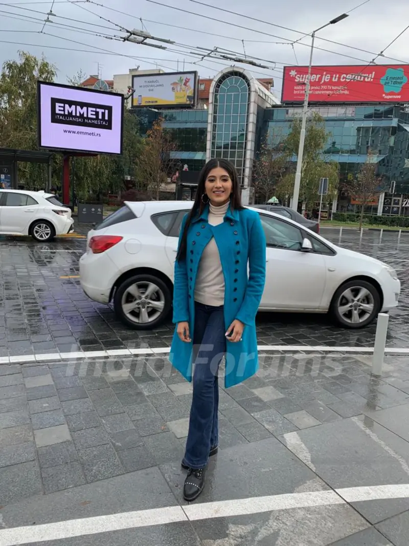 Mehar (Played by Nimrit Kaur)