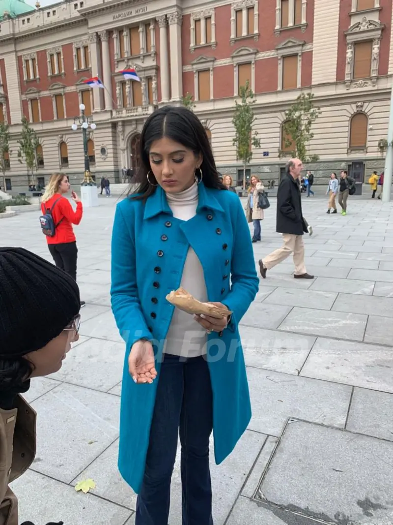 Mehar (Played by Nimrit Kaur)