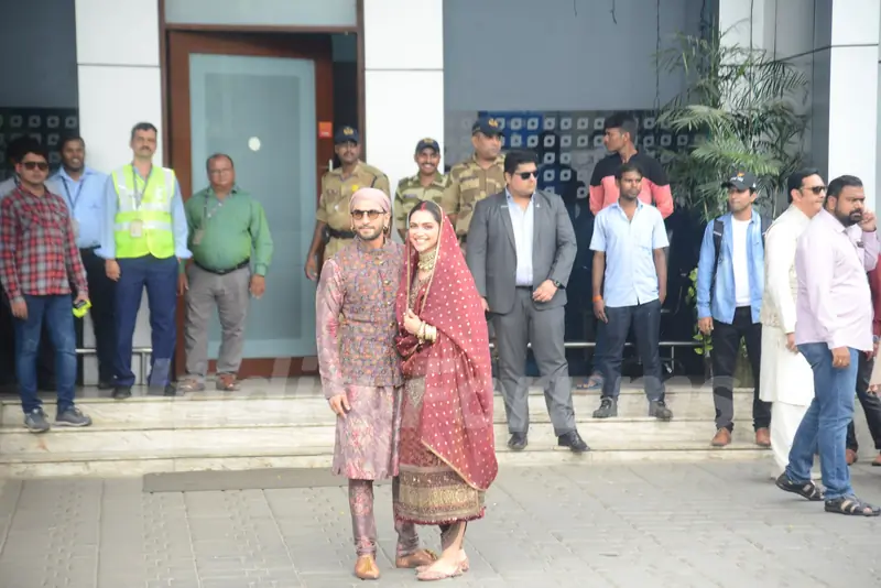 Deepika and Ranveer spotted with their family at Kalina Airport