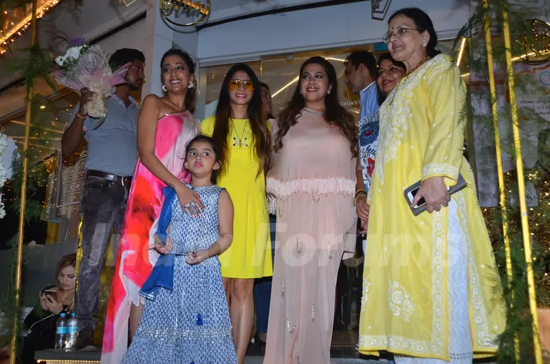 Bollywood diva's spotted at Oceana Store Launch!