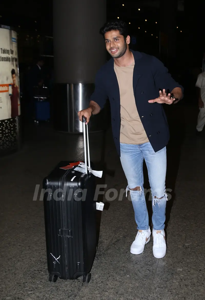 Bollywood celebs papped around the town