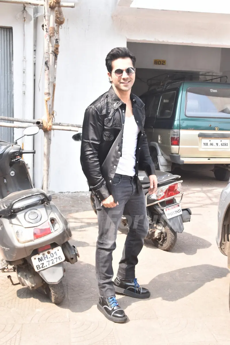 Varun Dhawan papped around the town