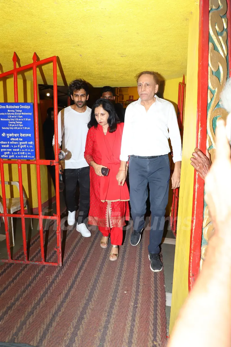 Kartik Aaryan celebrates his birthday!