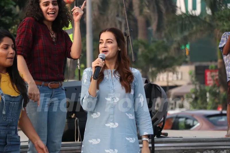 Dia Mirza leads a Climate Change Protest!