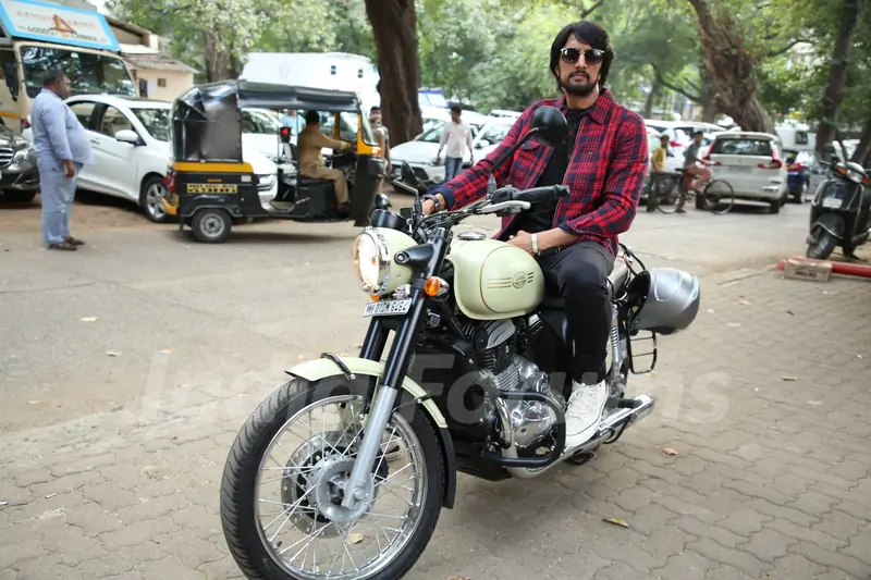 Sudeep promotes Dabangg 3