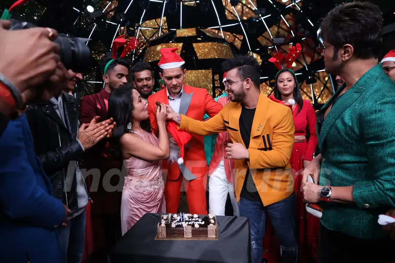 Christmas Celebrations on the sets of Indian Idol 11