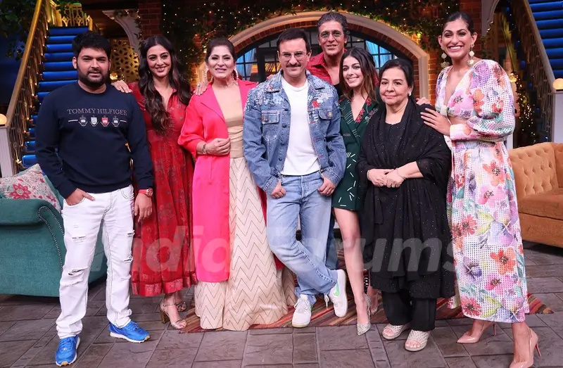 Kapil Sharma, Tabu, Archana Puran Singh, Saif Ali Khan, Chunky Pandey, Alaya, Kubbra Sait and Farida Jalal