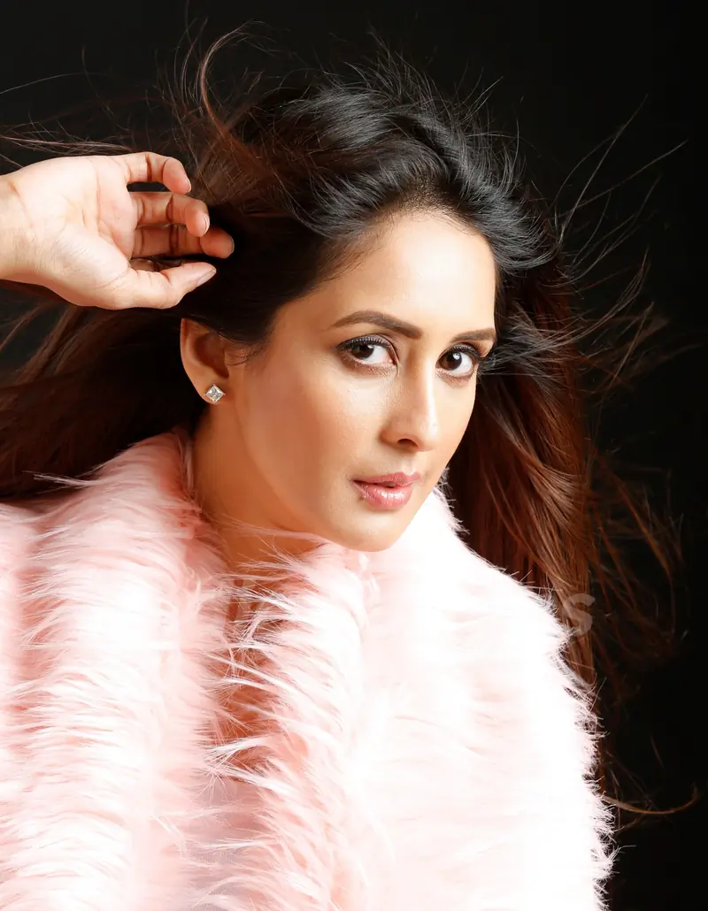 Chahatt khanna