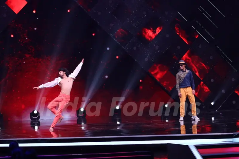 Intense Dance Battles to decide Best Barah (12) on India’s Best Dancer!