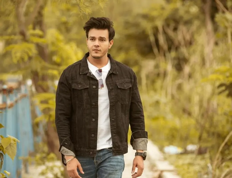 Aniruddh Dave