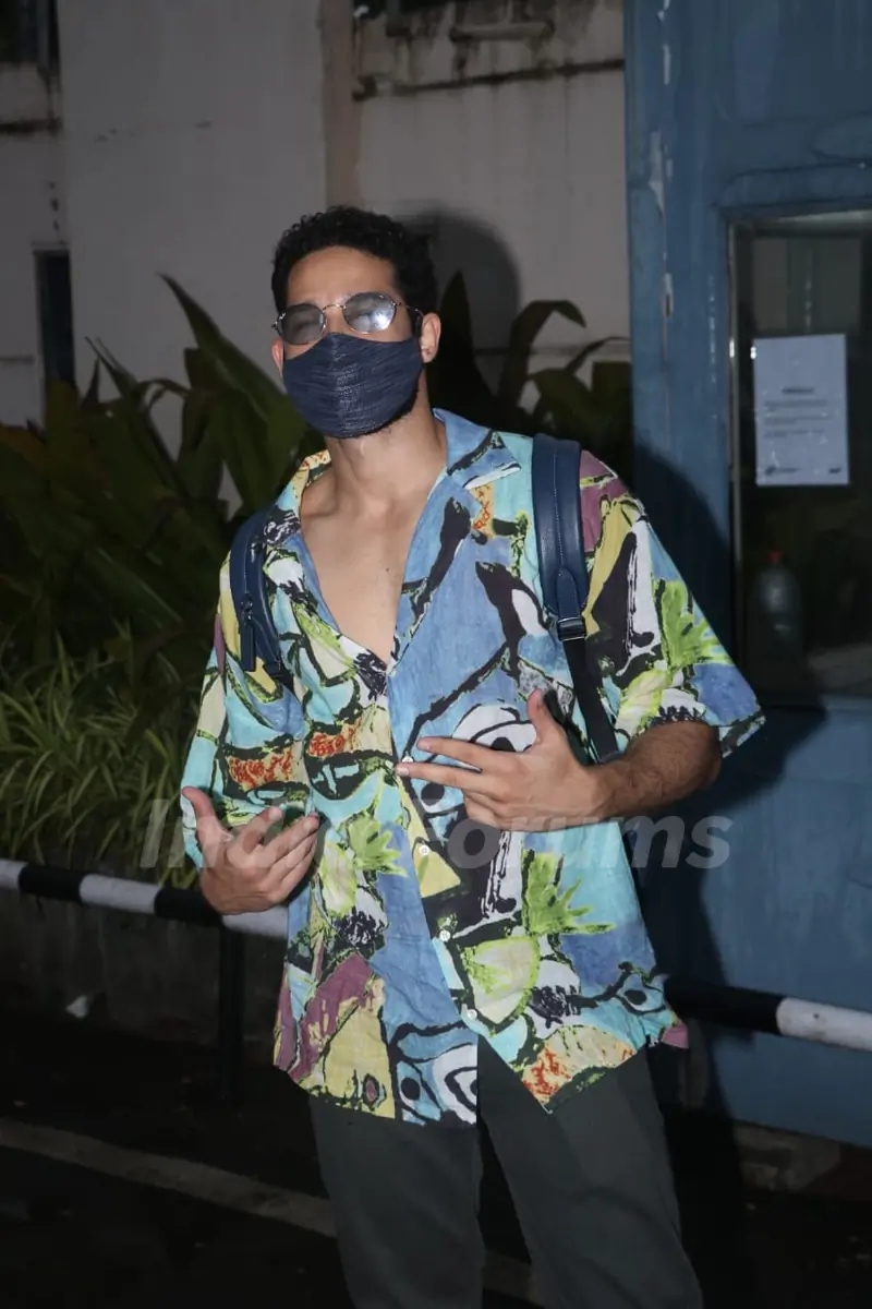 Bollywood celebrities snapped around the town!