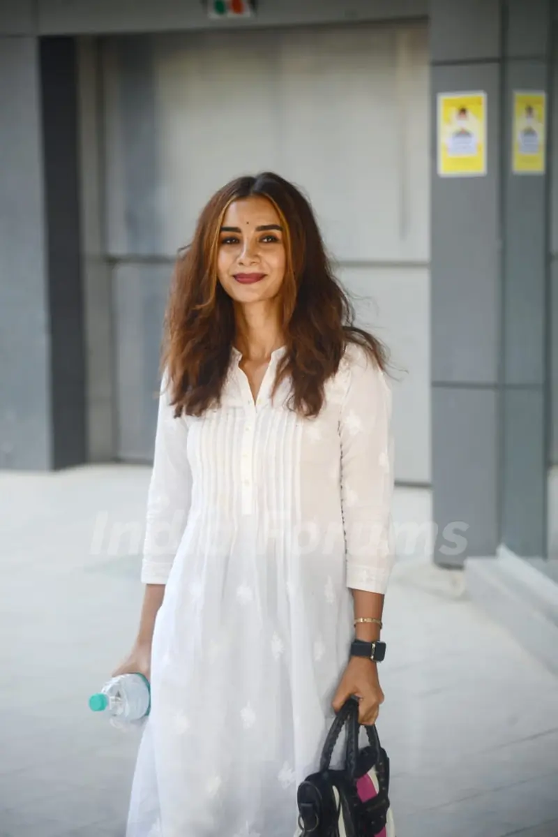 Patralekha snapped at dance class in Andheri