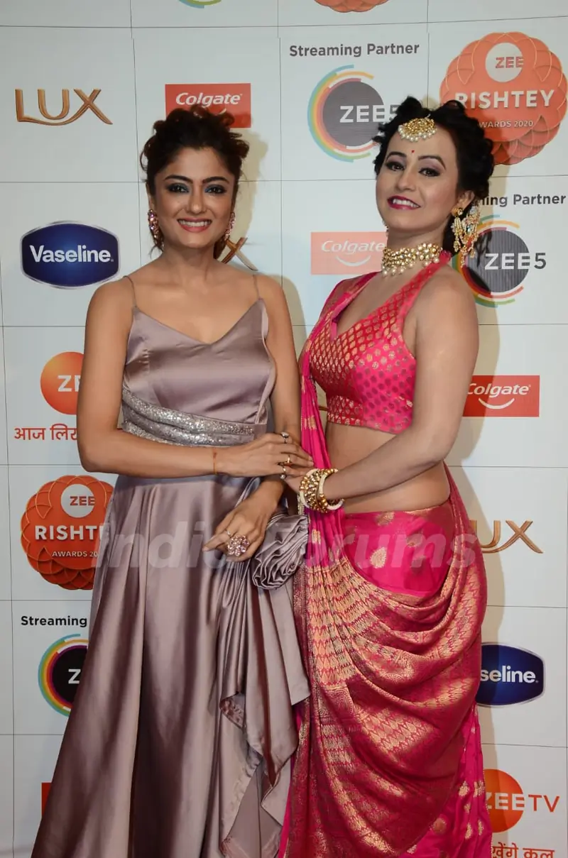 Celebrities at Zee Rishtey awards