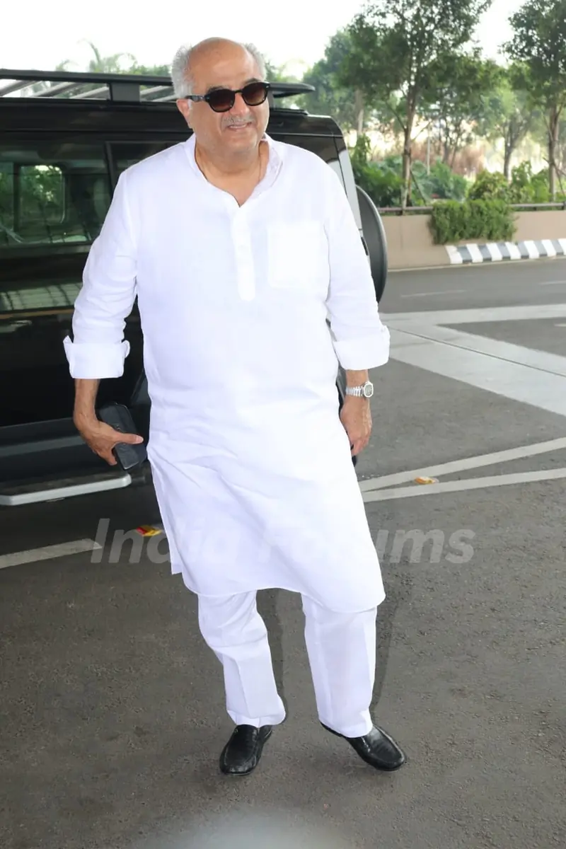 Boney Kapoor snapped at airport