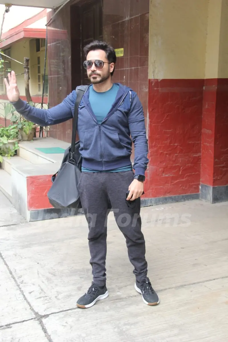 Emraan Hashmi snapped at Bandra 