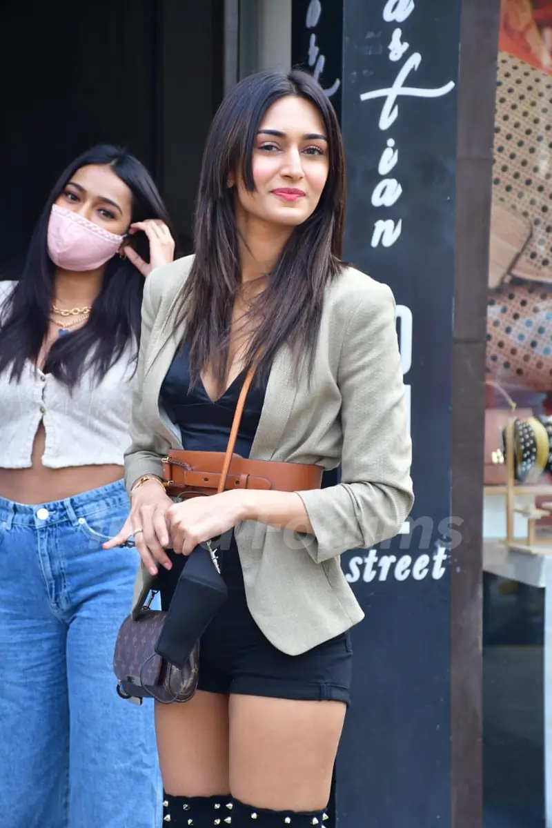 Erica Fernandez spotted at Bastian, Bandra