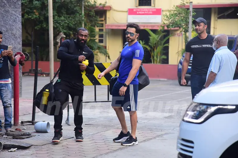 Emraan Hashmi snapped at Bandra