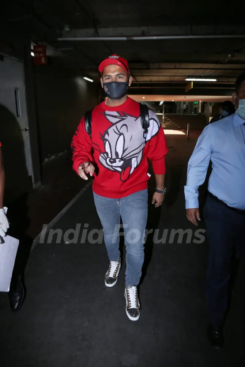 Rishabh Pant snapped at airport