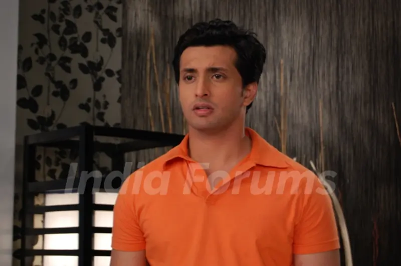 Yash Pandit as Sarju