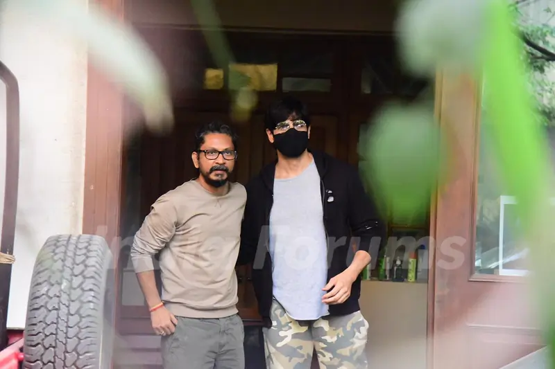 Sidharth Malhotra and director Vishnu Wardhan snapped at a dubbing studio in Bandra