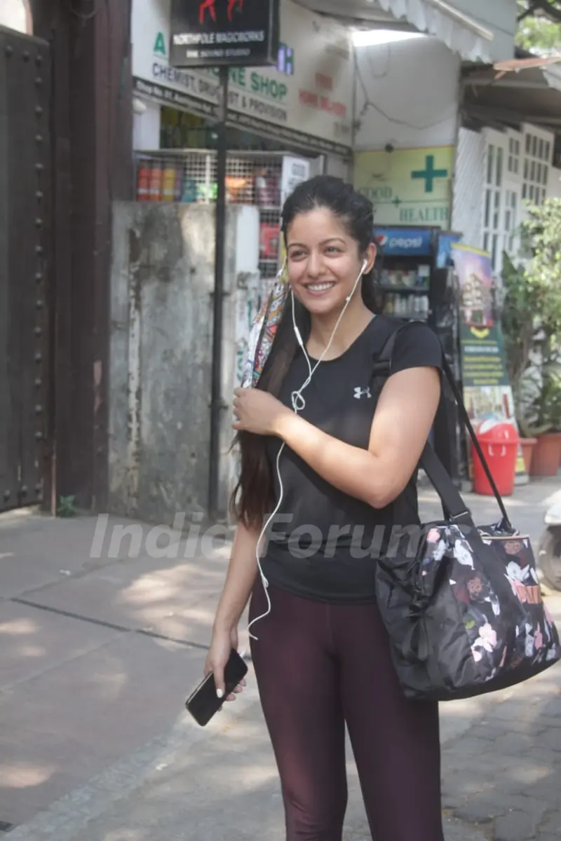 Ishita Dutta snapped in Juhu