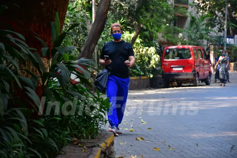 Sharman Joshi spotted at Pali Hill, Bandra