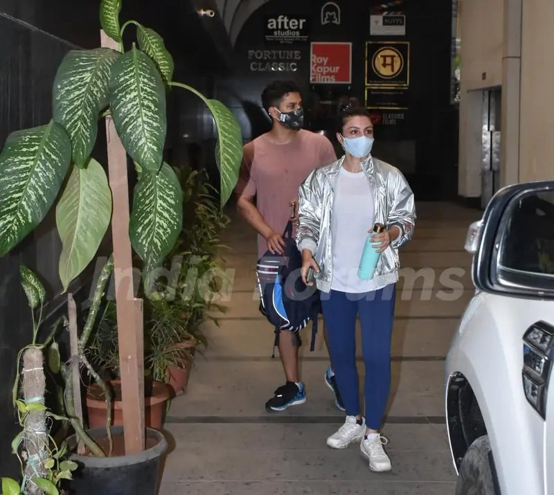 Soha Ali Khan and Kunal Khemu spotted at gym in Khar