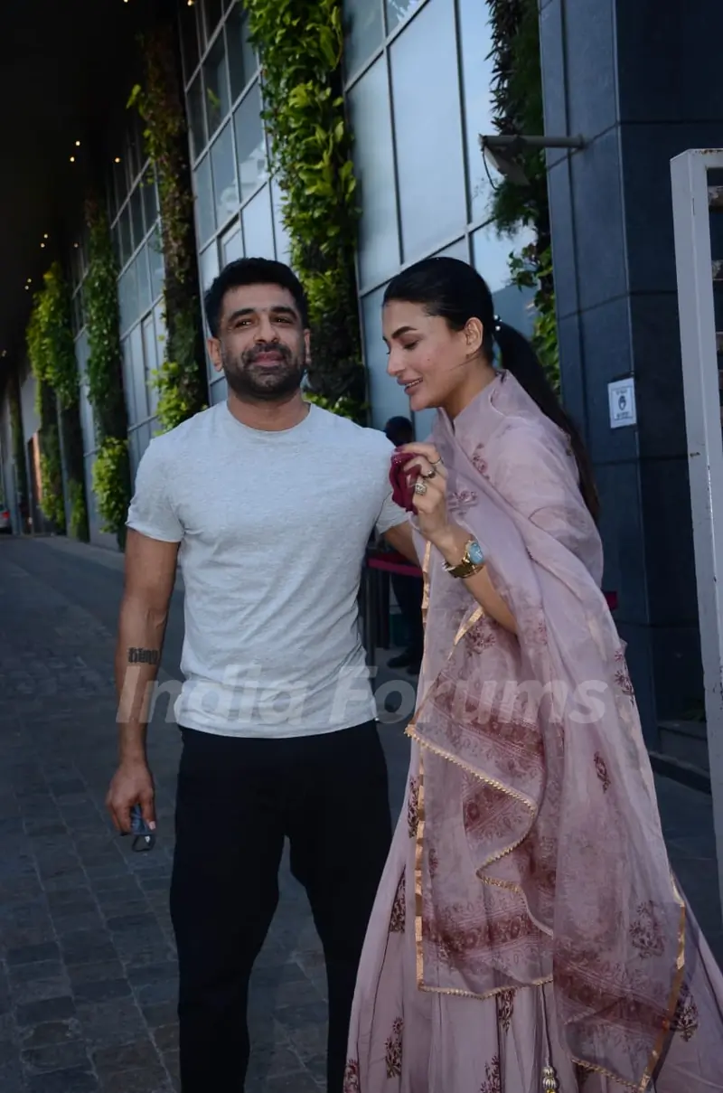 Pavitra Punia celebrates her birthday with Eijaz Khan
