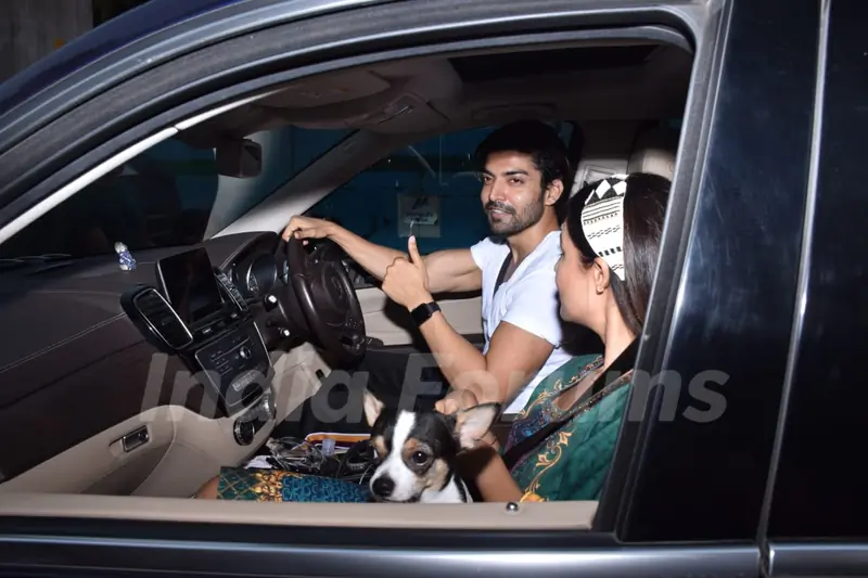 Gurmeet Choudhary snapped with his wife Debina Bonnerjee in Andheri