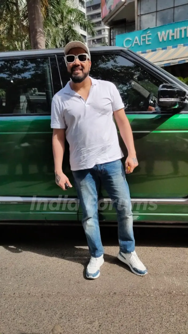 Mika Singh snapped in Andheri