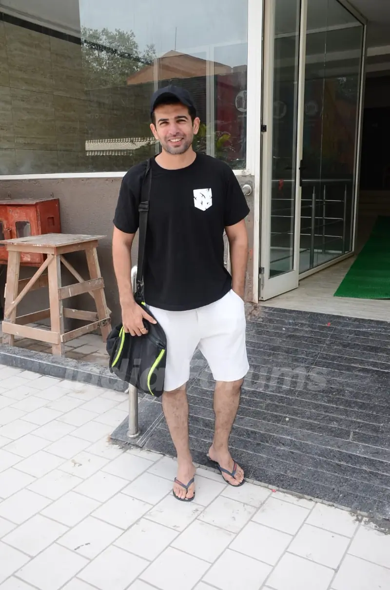 Jay Bhanushali snapped outside gym