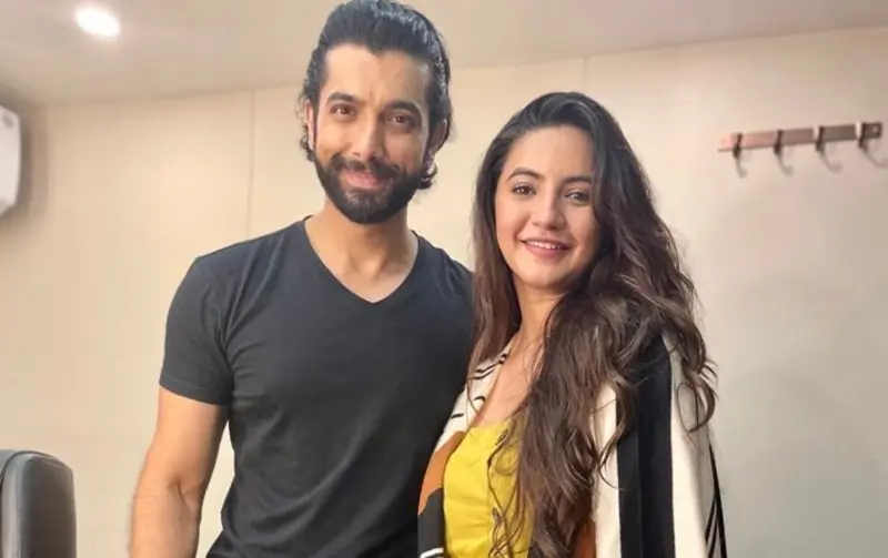 Sharad Malhotra and Meera Deosthale