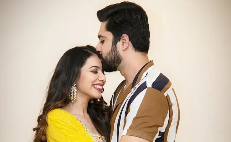 Avinash Sachdev and Palak Purswani