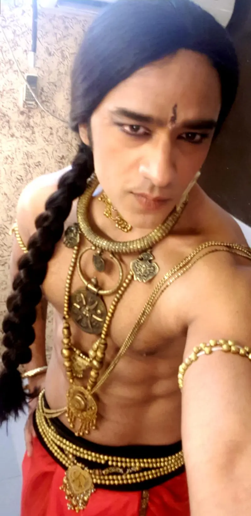 Vineet Kakkar as Mayasura