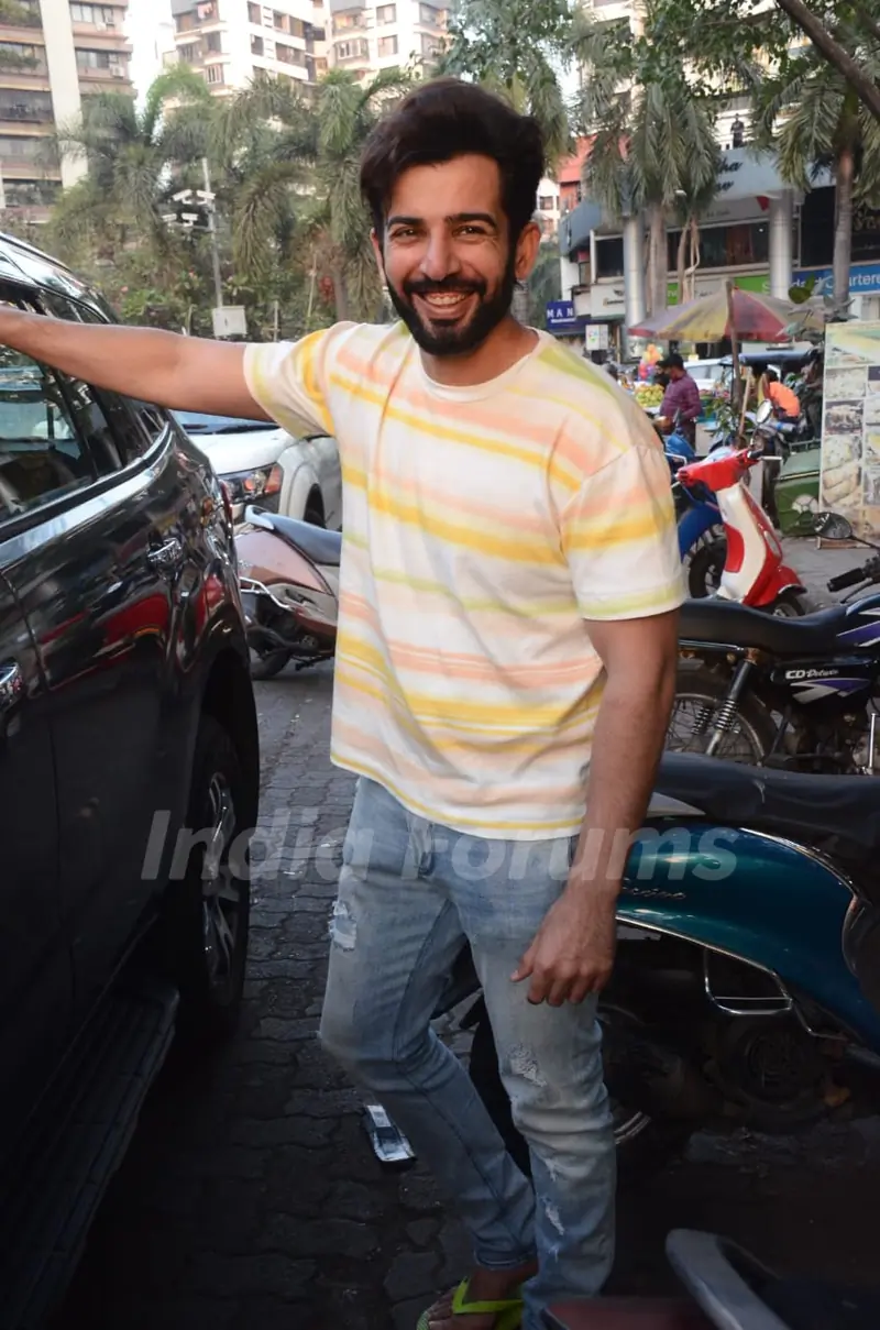 Bollywood celebrities spotted in the city 