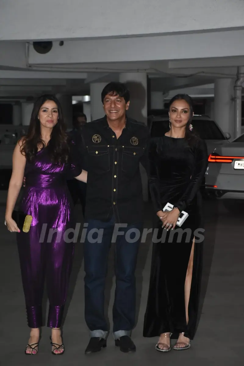 Chunky panday, Seema Khan and Bhavana Panday