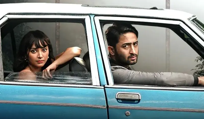 Yatri Kripya Dhyan De