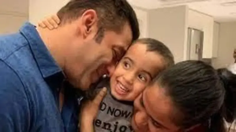 Salman Khan, Ahil and Arpita Sharma