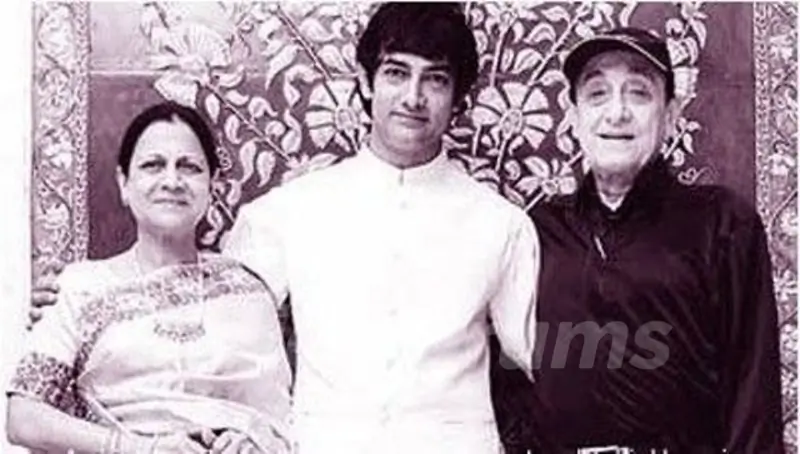 Aamir Khan With His Parents