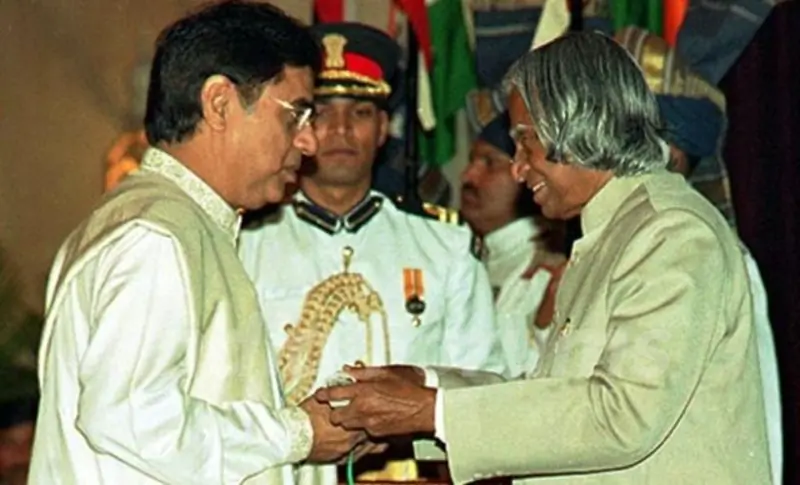 Jagjit Singh With Padma Bhushan