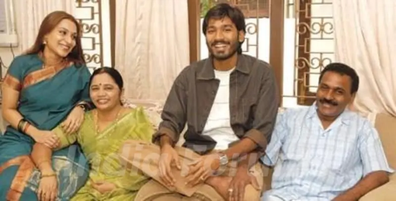 Dhanush with his parents and wife