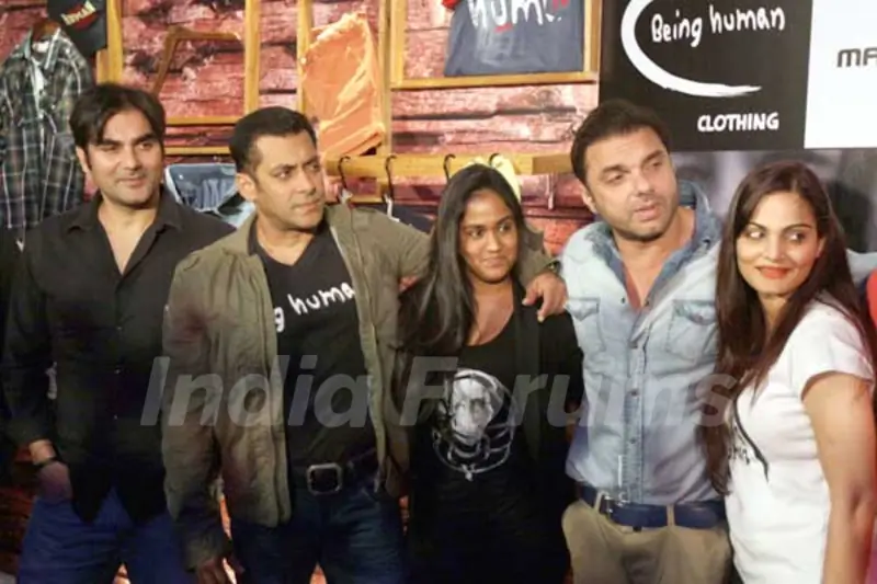 Arbaaz Khan With His Brothers & sisters