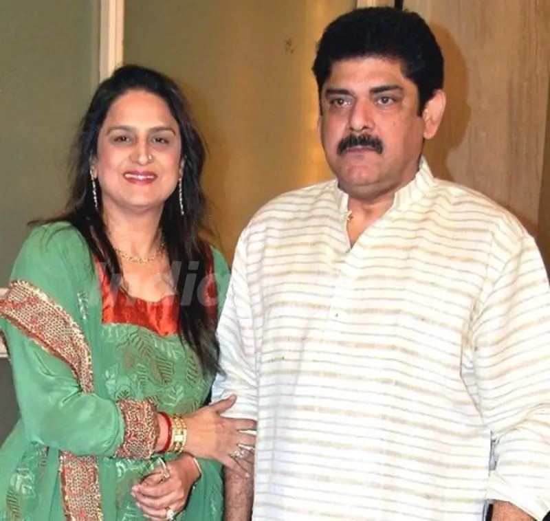 Nikitin Dheer parents