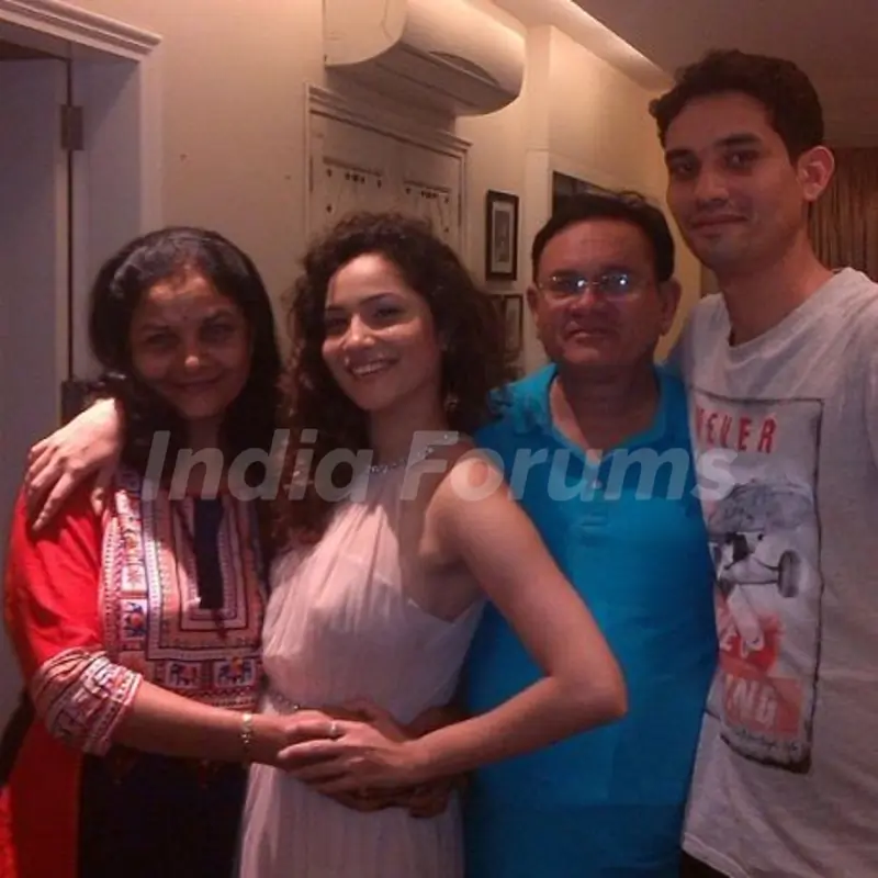 Ankita Lokhande with her family