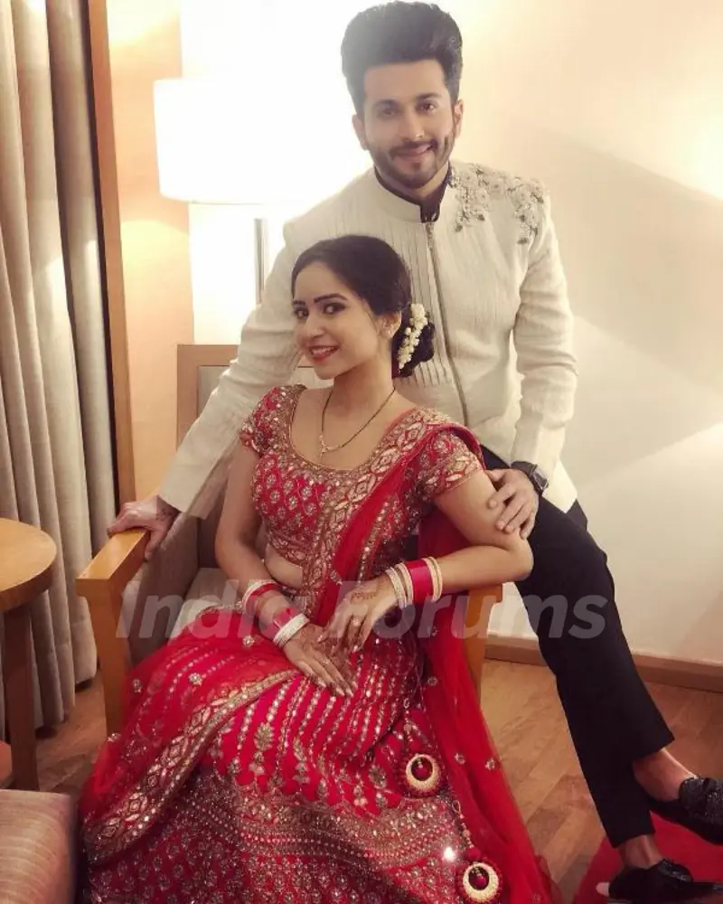 Dheeraj Dhooper with his wife