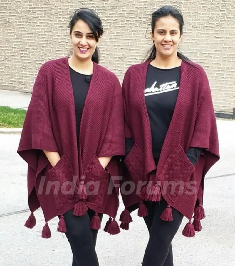 Sai Lokur with her sister