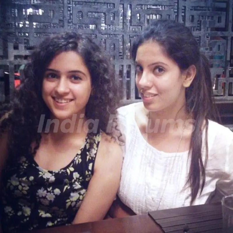 Sanya Malhotra with her sister